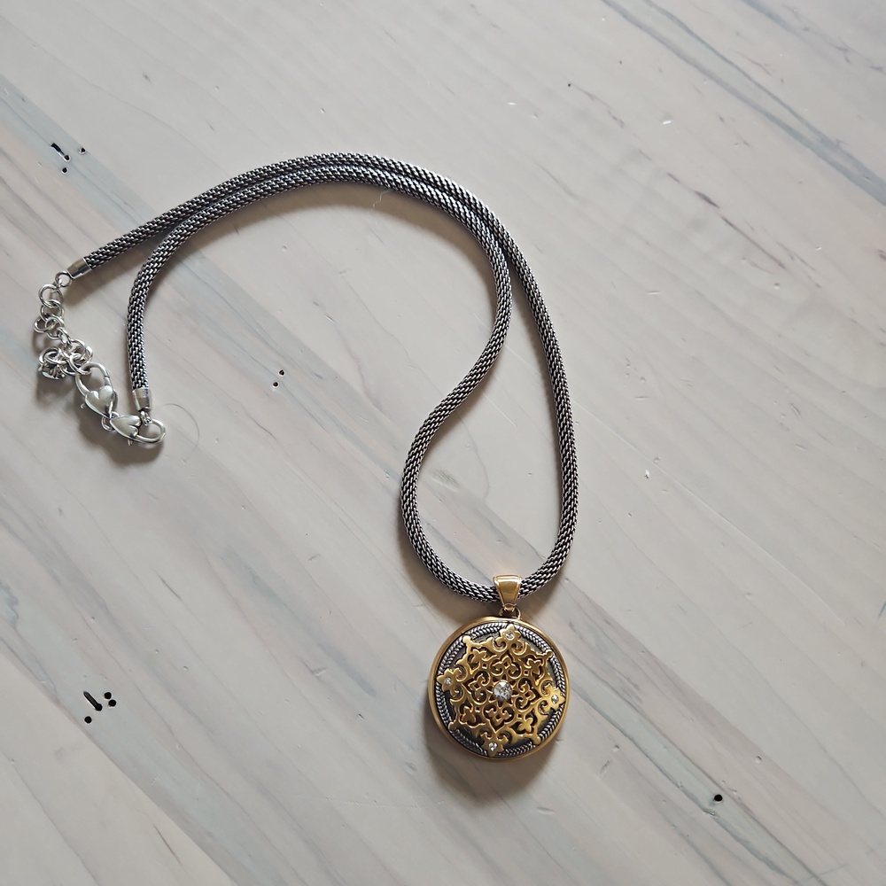 Brighten necklace With pendant